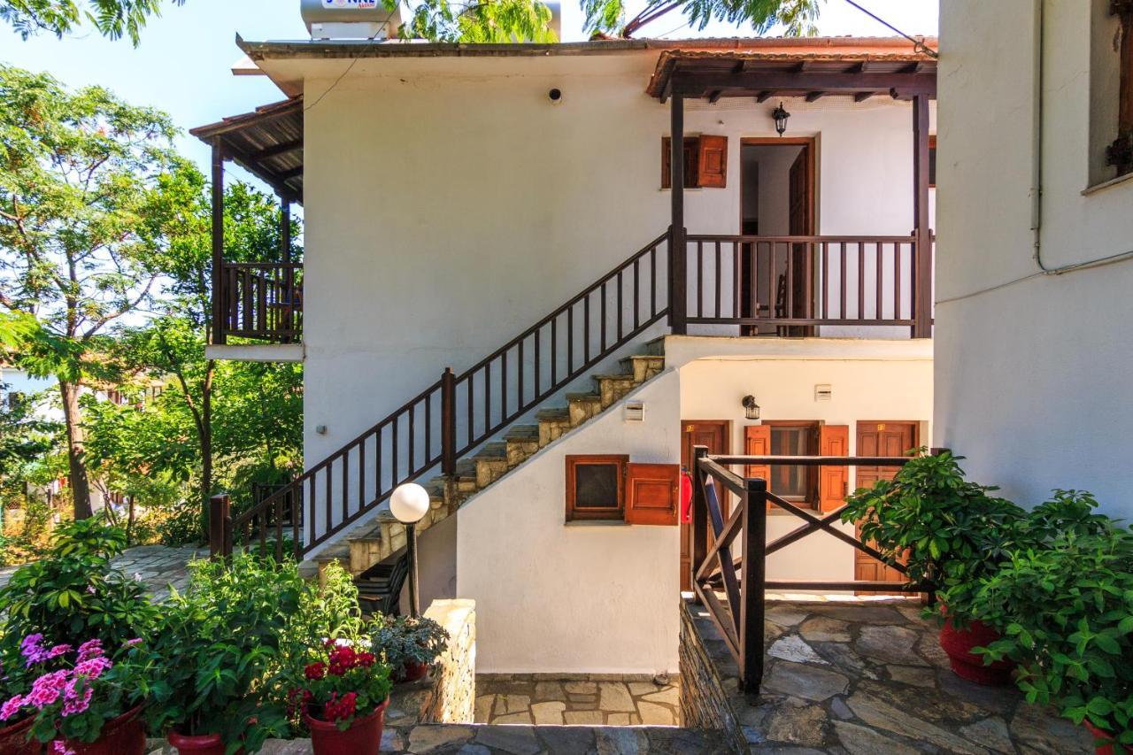 Studios Avra Agios Georgios  Exterior photo